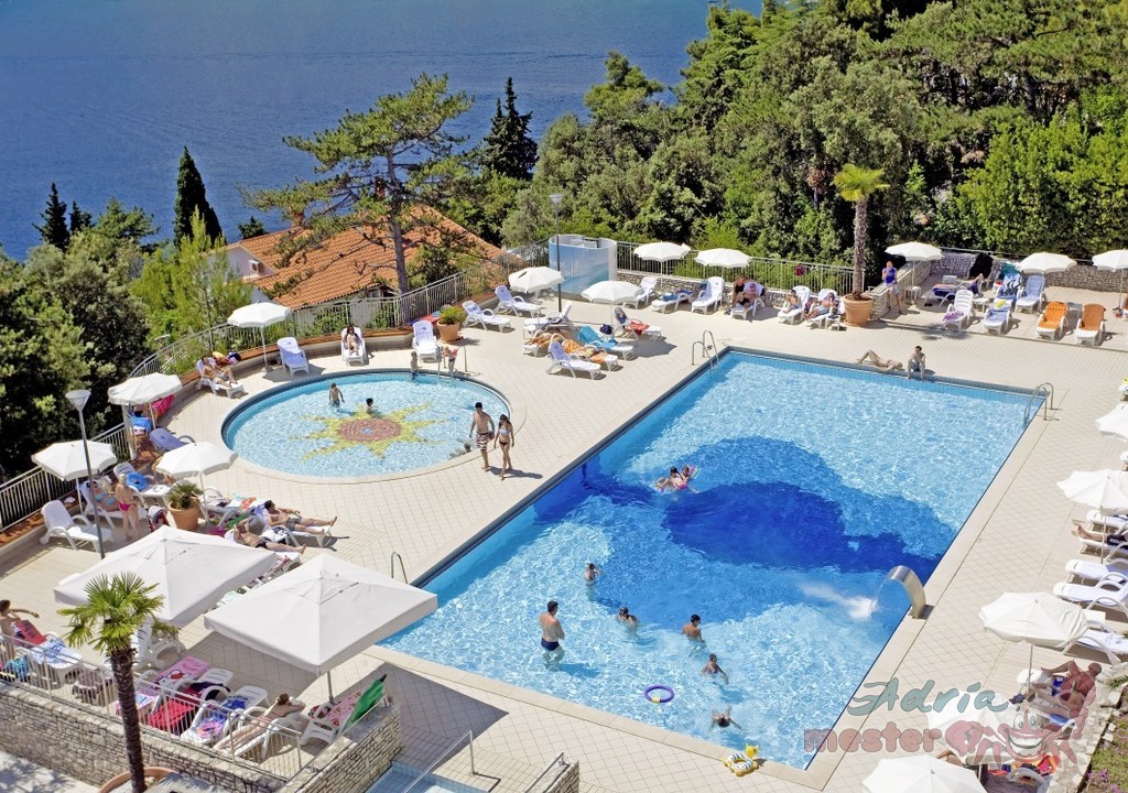 Rabac, Valamar Hotel ALLEGRO - kültéri medence és terasz (1.)