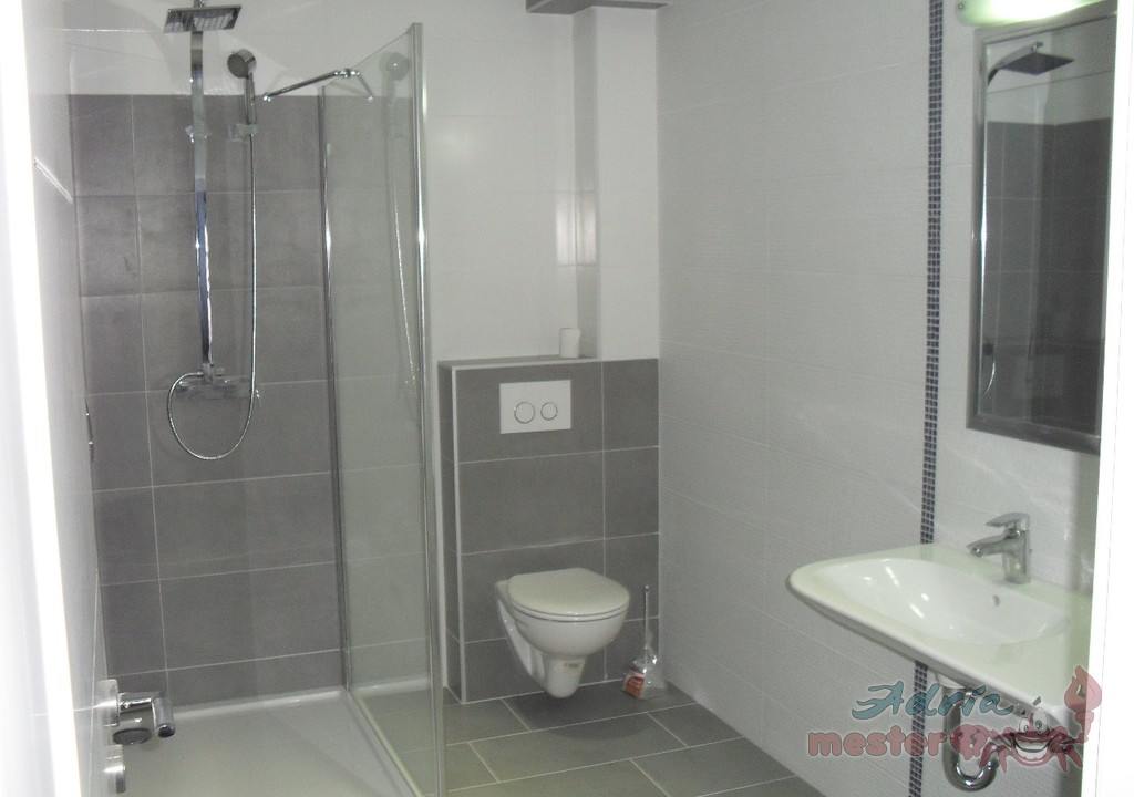 A4+2 (5-6 szem., 2-hálós) apartman (7.) 