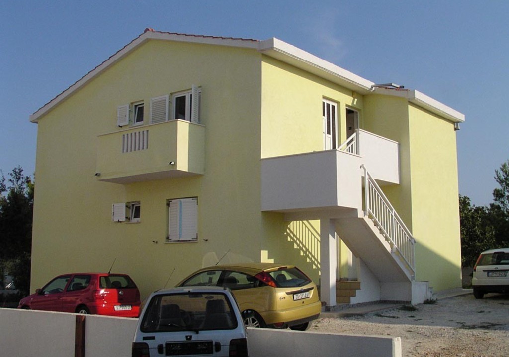 Apartmanház SEV-AP-MNG_02