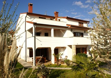 1 / 2  szoba